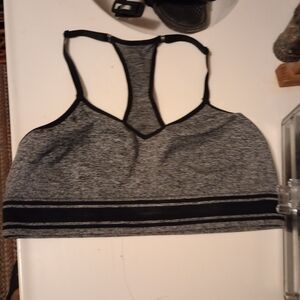 Athletic Works Wireless Sports Bra Size 38